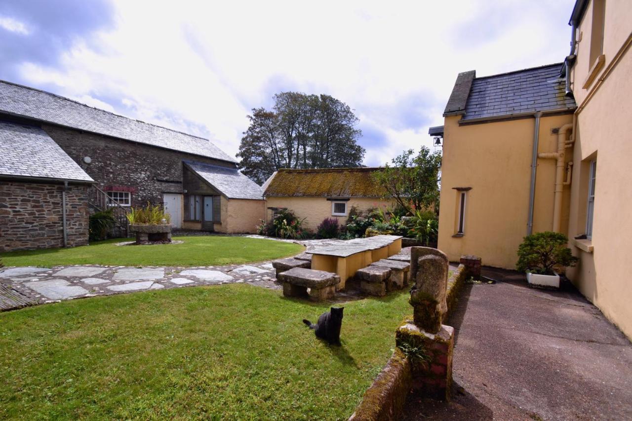 Holwell Holistic Retreat Bed and Breakfast Barnstaple Eksteriør billede